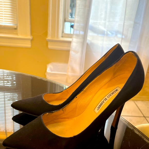 Manolo Blahnik Black Stiletto Heels Sz 38.5 :Made in Italy - Picture 2 of 3